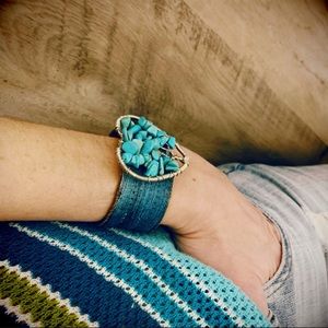 UP-CYCLED!♻️Teal Pained Heart of the Sea Leather Cuff Bracelet 🌊💙💚